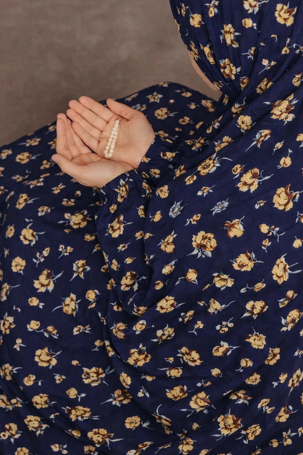 Full Coverage Namaz Chaddar - Golden Tulip navy blue