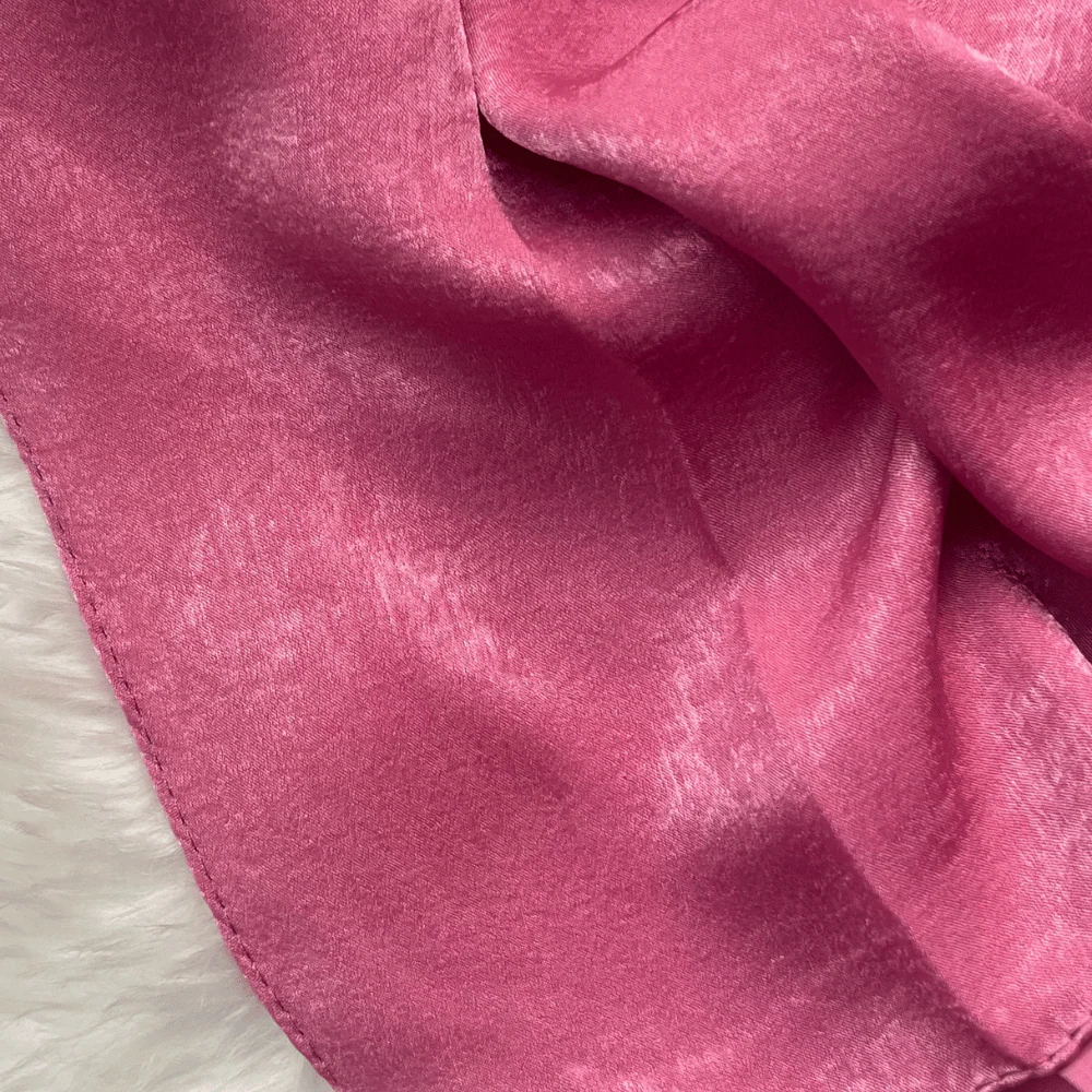 Velvet Silk Hijab - Pink